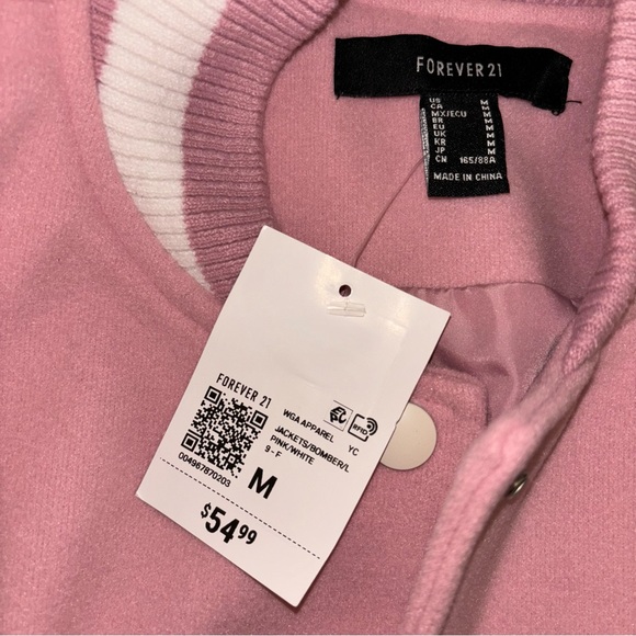 “Amour/Paris” Varsity Jacket Forever 21 - Picture 8 of 13